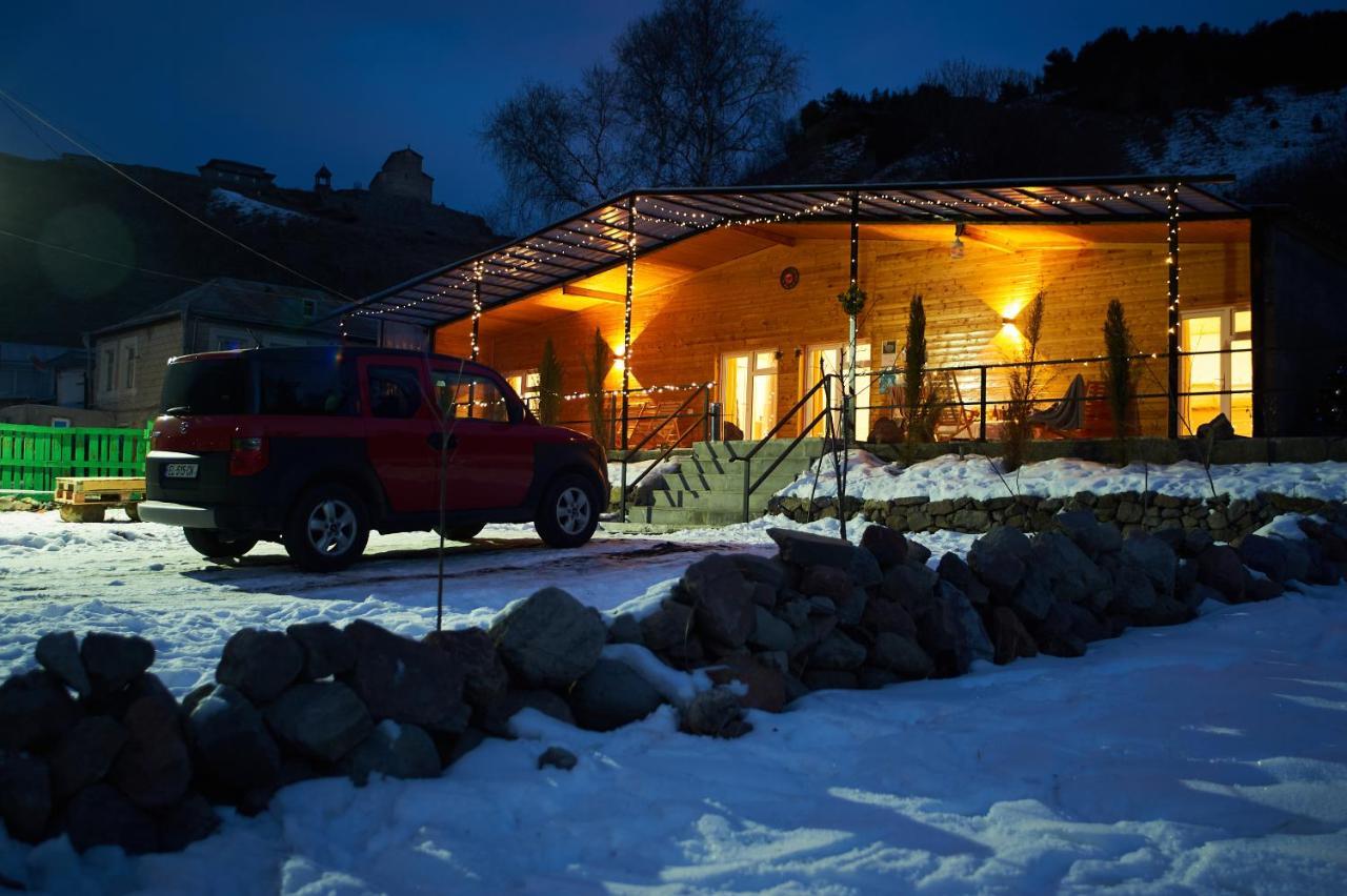 Hotel Tornisa Kazbegi ภายนอก รูปภาพ