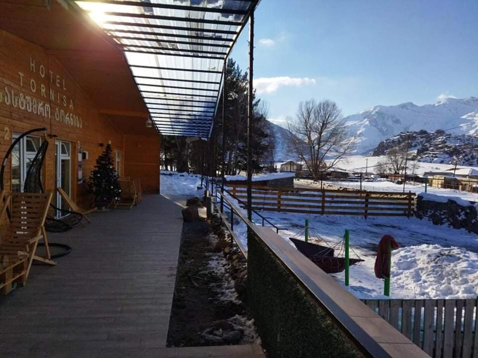 Hotel Tornisa Kazbegi ภายนอก รูปภาพ